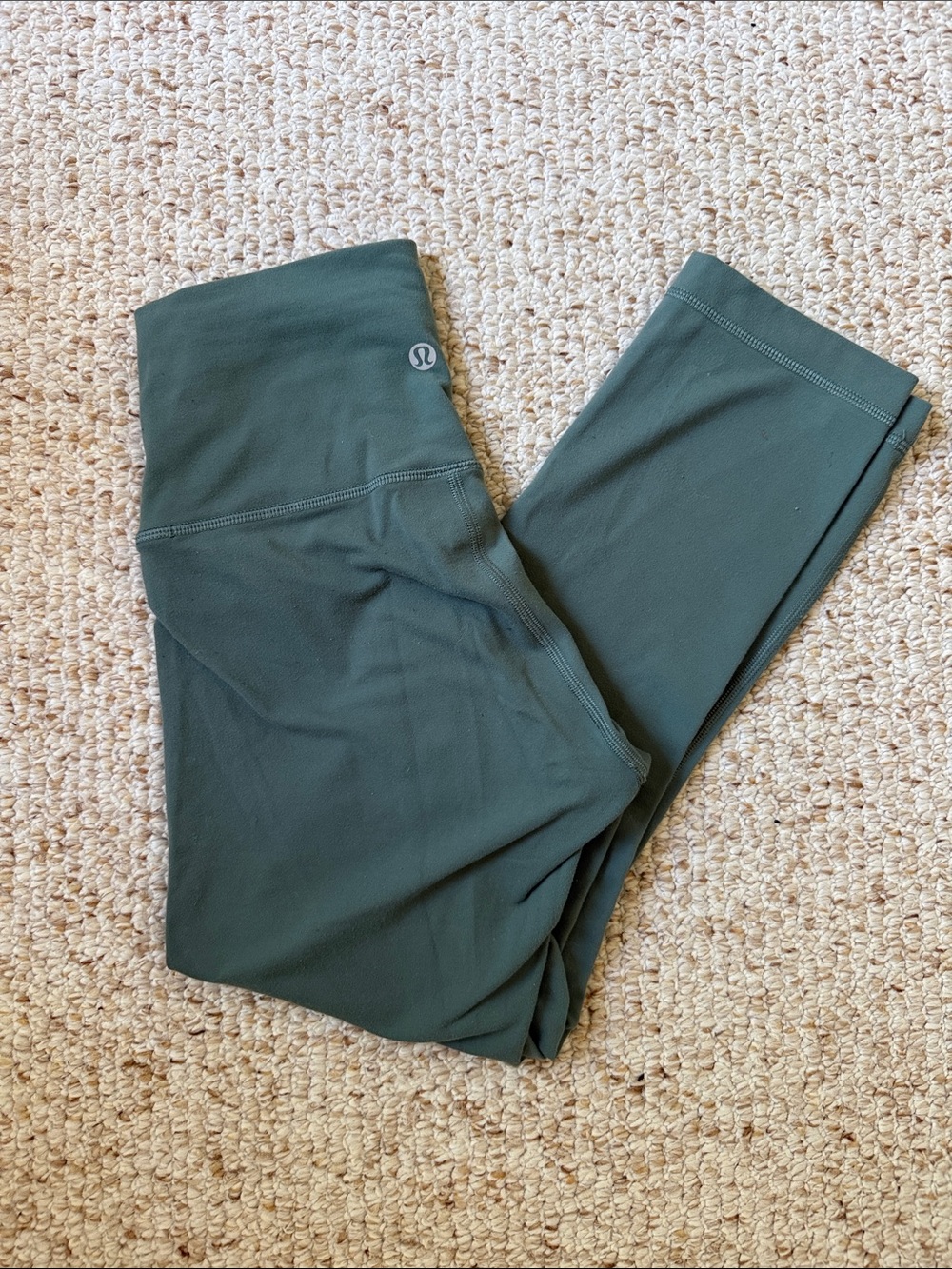 lululemon athletica 3/4 length High-Rise Leggings in Forest Green
